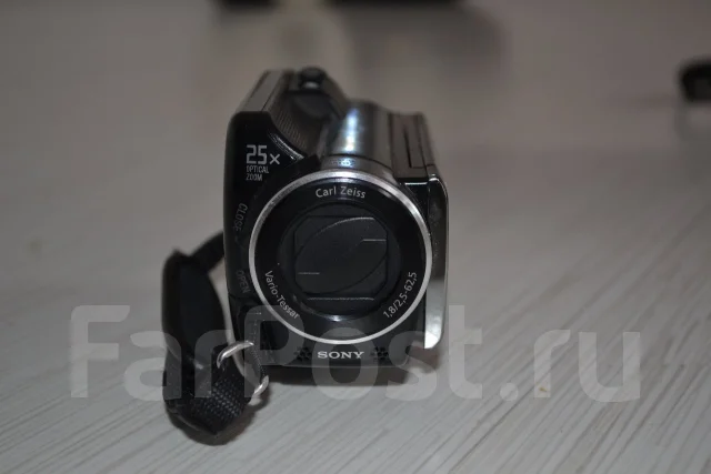 Sony HDR-XR150E. 4 - 4.9 ��, � ���������� ����