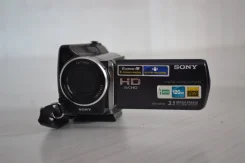 Sony HDR-XR150E. 4 - 4.9 ��, � ���������� ����