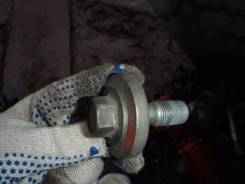 Болт шкива коленвала. Toyota Chaser, JZX100 Двигатели: 1JZGE, 1JZGTE, 1JZFE