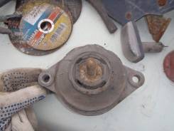 Подушка двигателя. Audi 100, 44Q
