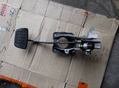 Педаль тормоза. Toyota Cresta, JZX100, JZX101 Toyota Mark II, JZX101, JZX100 Toyota Chaser, JZX101, JZX100 Двигатель 2JZGE