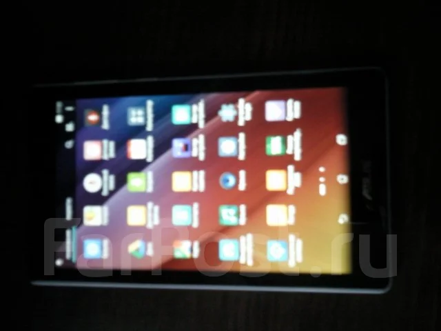 Asus ZenPad C 7.0 Z170C 8Gb ����