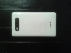 Nokia Lumia 820