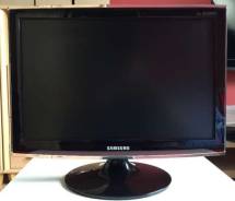 Samsung S20C200B. 20" (51 см), технология LCD (ЖК)