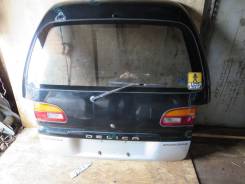 Дверь багажника. Mitsubishi Delica Space Gear, PD8W, PE8W
