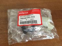 Мотор бачка омывателя. Honda Inspire, DBA-CP3 Honda Freed, DBA-GB3 Honda Accord, DBA-CU2 Honda City Двигатели: R20A3, K24Z3, K24Z2, N22B1, N22B2, J35Z...