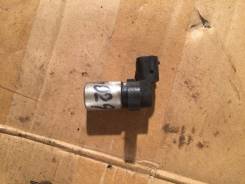 Датчик положения распредвала. Subaru Forester, SF5, SF9, SG5 Subaru Legacy, BD4, BD5, BD9, BE5, BG5, BG9, BGC, BH5, BL5, BL9, BM9, BP5, BP9, BR9 Subar...