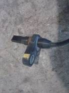 Датчик abs. Toyota Vitz, NSP130 Двигатель 1NRFE