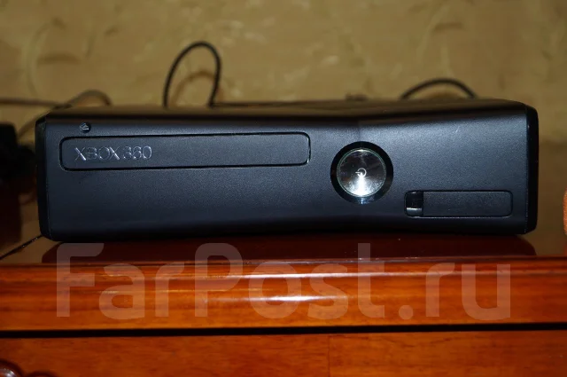 Microsoft Xbox 360 Slim 250Gb ����