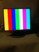Samsung. 17", ���������� �� (LCD, LED, QLED) ����