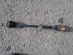 Привод. Honda Stream, RN1 Двигатель D17A