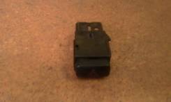 Кнопка включения аварийной сигнализации. Toyota Sprinter Carib, AE111G, AE111 Двигатель 4AFE
