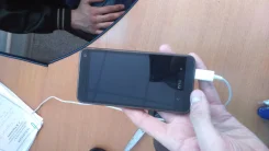 HTC One M7. �/�
