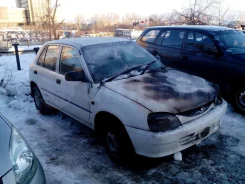 Daihatsu Charade ����