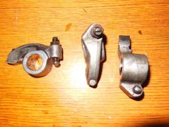 Коромысло клапана. Nissan: Terrano, Caravan / Homy, Mistral, Cabstar, Safari, Elgrand, King Cab, Terrano2, Caravan, Terrano Regulus, Micra C+C, Condor...