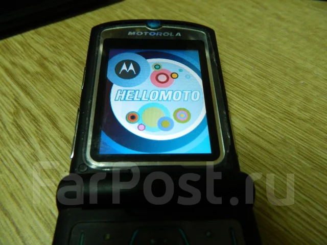 Motorola RAZR V3 ����