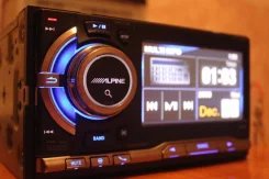 Alpine IXA-W404J ����