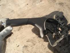 Ручка ручника. Toyota Yaris, NCP11, NCP12 Toyota Echo, NCP12, NCP11 Toyota Platz, SCP11, NCP12, NCP16 Двигатели: 1NZFE, 2NZFE, 1SZFE