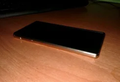 Sony Xperia Z3+. �/�