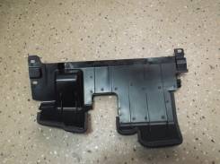 Дефлектор радиатора. Nissan Qashqai, J10E Nissan Qashqai+2, JJ10E Двигатели: HR16DE, MR20DE