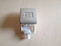 Ручка открывания капота. Toyota Corolla, NZE124, NZE121 Toyota Corolla Fielder, NZE124G, NZE124, NZE121G, NZE121 Toyota Allex, NZE121, NZE124 Toyota C...