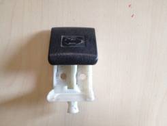 Ручка открывания капота. Toyota Corona Premio, AT210, AT211, ST210, ST215 Двигатели: 3SFE, 3SFSE, 4AFE, 7AFE