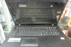 Lenovo G700. 17.3", 2,4����, ��� 4 ��, ���� 500���, WiFi, Bluetooth, ����������� �� 4��. ����