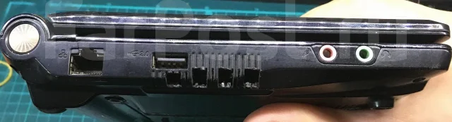 Asus Eee PC 900HA. 9", 2����, ��� 1024 ��, ���� 8���, WiFi: 1, ����������� �� 1��. ����