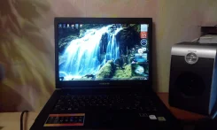 Samsung R70. 15.4", Bluetooth: 1 ����