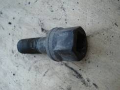 Болт шкива коленвала. Mitsubishi: Eclipse, Lancer Cedia, Aspire, ASX, Emeraude, RVR, Legnum, Chariot, Airtrek, Libero, Pajero iO, Eterna, Lancer Evolu...
