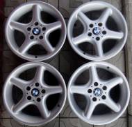 BMW. 7.5x17, 5x120.00, ET41, ЦО 72,6 мм.
