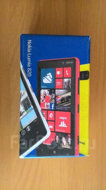 Nokia Lumia 820. �/� ����