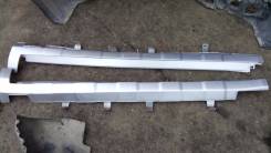 Накладка на порог. Honda CR-V, RE4, RE5, RM1, RE, RE3, RM4, RE7 Двигатели: K24A, R20A2, R20A, R20A9, K24Z1, R20A1, K24Z7, K24Z4
