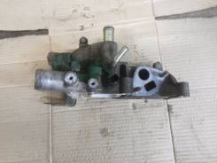 Корпус термостата. Honda Civic Ferio, LA-ES2, ABA-ES2, CBA-ES1, UA-ES1, LA-ES1 Honda Civic, LA-EU1, UA-EU1, EU1 Двигатели: D15B, D15Y2, D17A8, D17Z1...