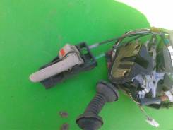Замок двери. Toyota Vista Ardeo, SV50, AZV55G, SV55, SV55G, ZZV50G, SV50G, ZZV50, AZV50, AZV55, AZV50G Toyota Vista, SV50, AZV50, AZV55, ZZV50, SV55...