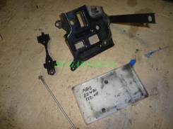 Крепление аккумулятора. Toyota MR-S, ZZW30 Toyota MR2, ZZW30 Двигатель 1ZZFE