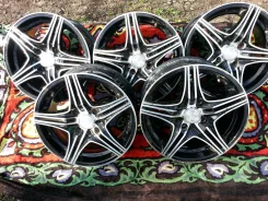 RW Classic. 6.5x15", 4x114.3, ET40 ����