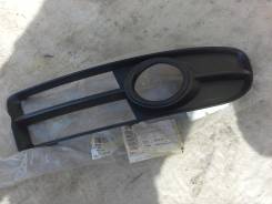 Решетка бамперная. Audi A4, 8EC, 8ED, 8HE Audi S4, 8EC, 8ED, 8HE Двигатели: ALT, ALZ, ASB, AUK, AWA, BBJ, BBK, BCZ, BDG, BFB, BGB, BHF, BKE, BKH, BKN...