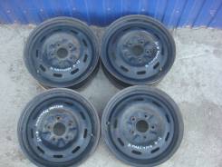 Nissan. 6.0x15, 4x114.30, ET45, ЦО 66,1 мм.