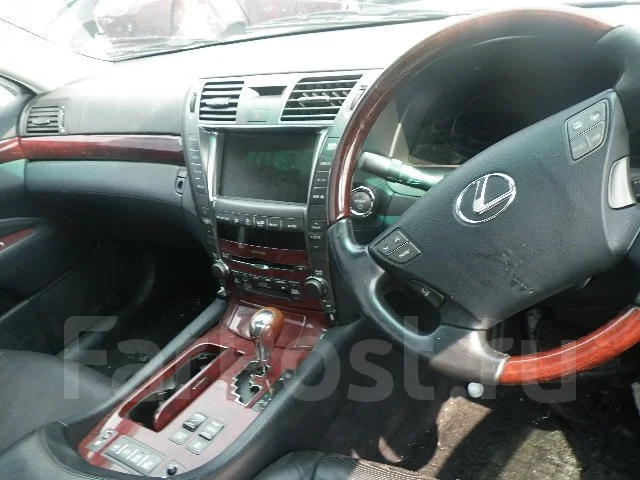 Lexus LS460. USF40 ����