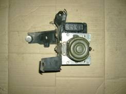 Блок abs. Toyota Ipsum, ACM21, ACM21W Двигатель 2AZFE