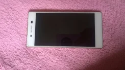 Sony Xperia Z3+. �/�