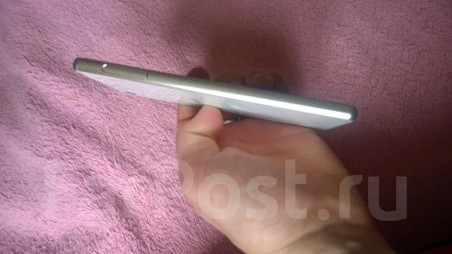Sony Xperia Z3+. �/� ����