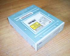 DVD-RW приводы.