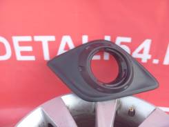 Ободок противотуманной фары. Toyota Hilux Toyota Hilux Pick Up