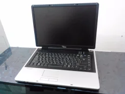 Fujitsu. 17", 2,0����, ��� 1024 ��, ���� 120���, WiFi, Bluetooth
