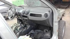 Панели и облицовка салона. Renault Logan