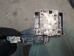 Переключатель отопителя. Toyota Vitz, SCP10, NCP10, NCP13, NCP15 Toyota Funcargo, NCP20, NCP25 Toyota Platz, SCP11, NCP12, NCP16 Двигатели: 1SZFE, 1NZ...