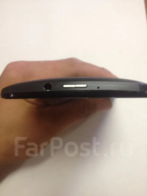 Asus ZenFone 4 ����