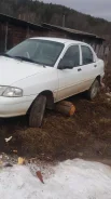 Kia Avella ����